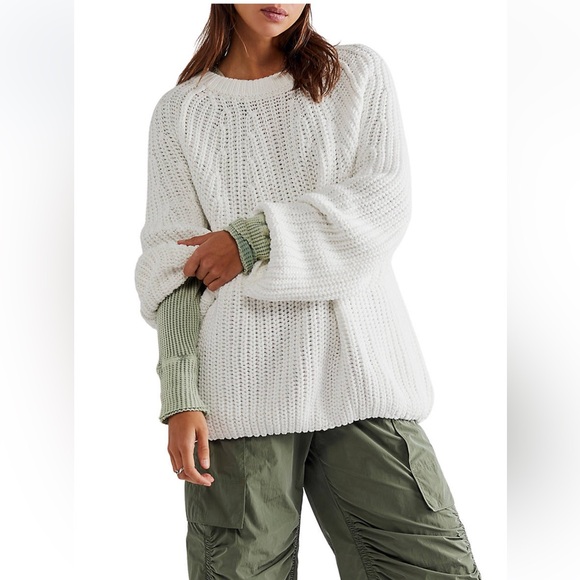 NWT Free People Take Me Home Sweater in Ivory Size Large Retail $148 - Picture 2 of 7
